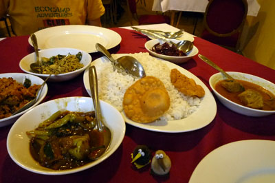 BUWANA FOOD COURT
