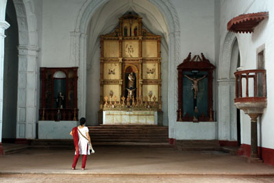 ロザリオの聖母マリア教会