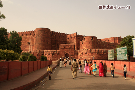 アマル・シング門(Amar Singh Gate)